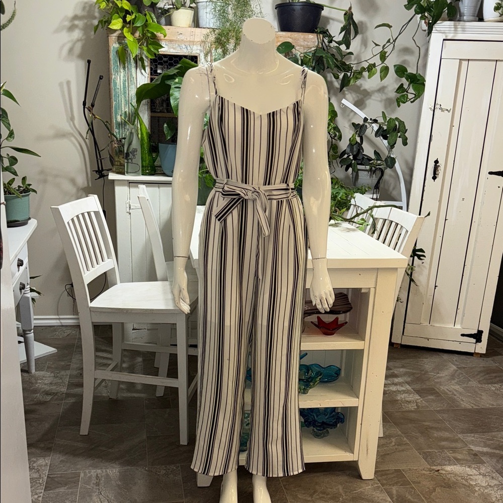 Papillon large Elegant Striped Jumpsuit with Belt/pockets and lining